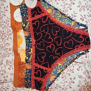 Random pack of 3 panties